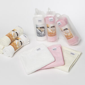 UKIUKI Ultra-Soft Microfiber Cat Towel – Quick-Dry, Gentle on Skin