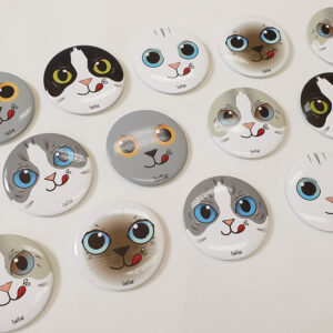 UKIUKI Pin Buttons – Character Face (6 Designs)